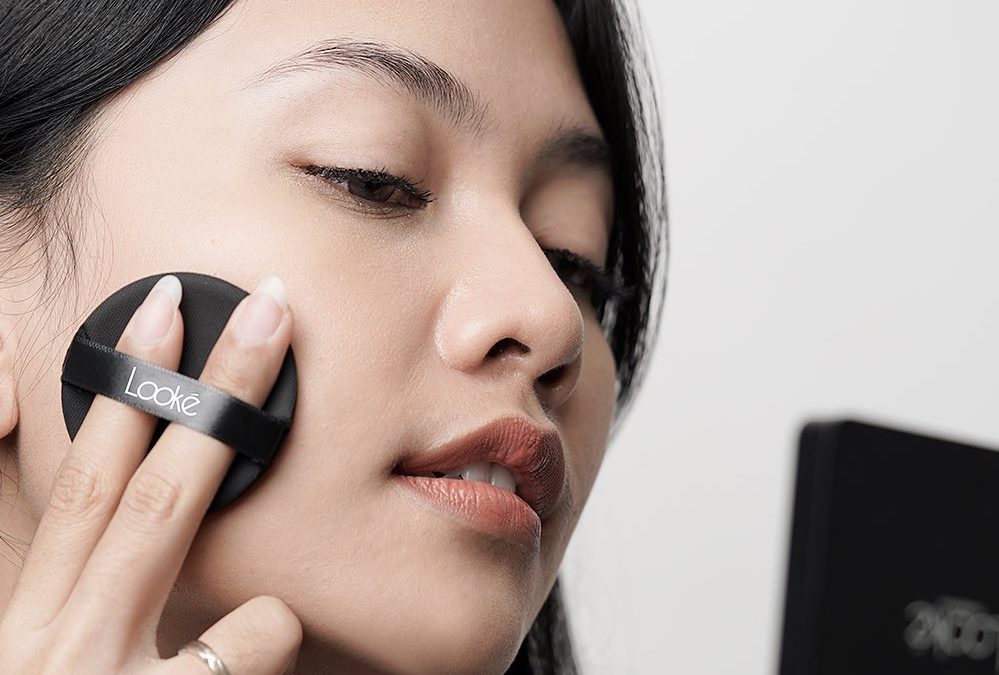 3 Alasan Mengapa Kamu Harus Memilih  Cushion Foundation Untuk Daily Makeup